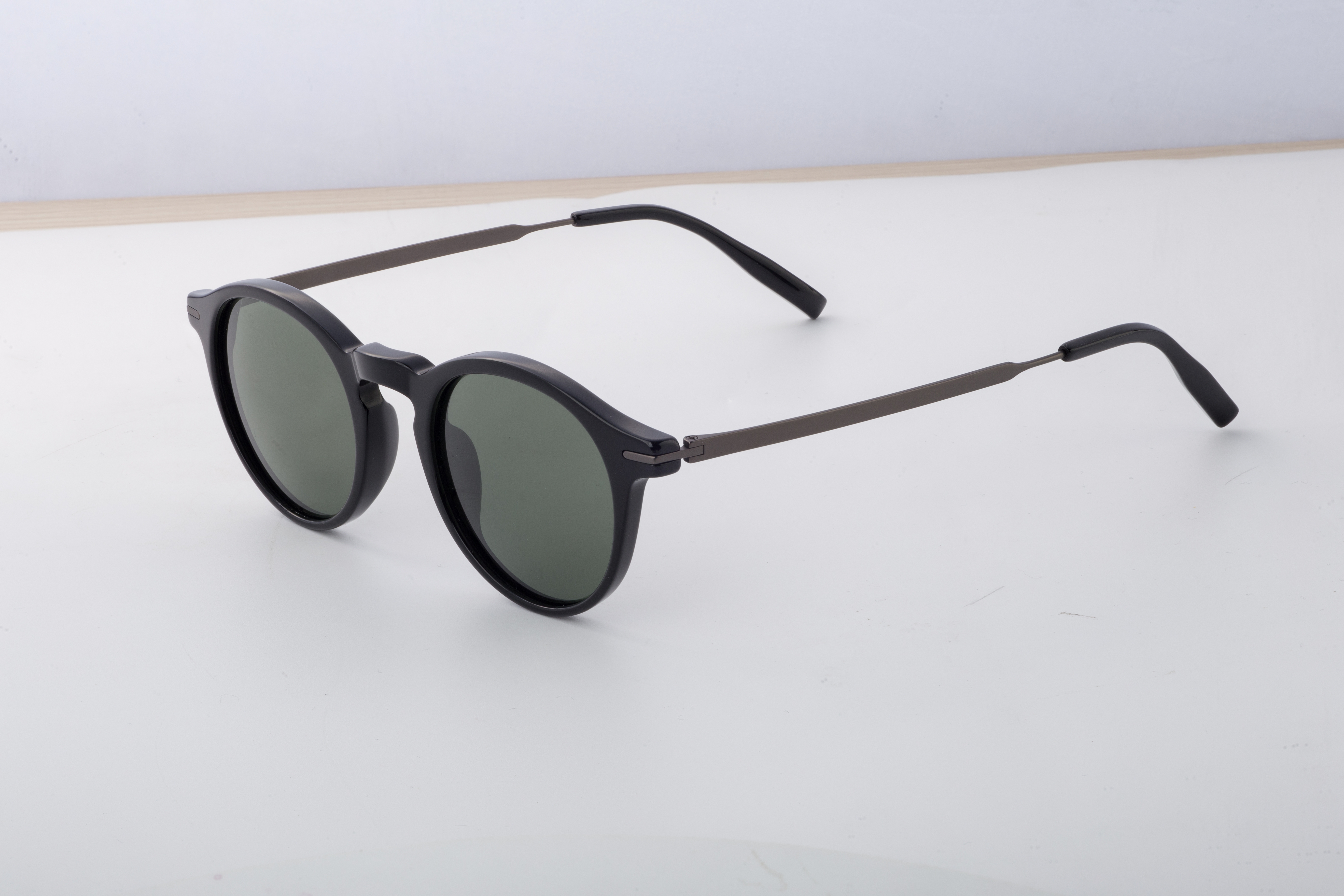HJ16702-Titanium Sunglasses